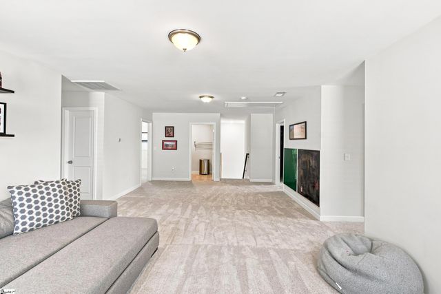 204 Reseda Drive, Greenville, SC 29607