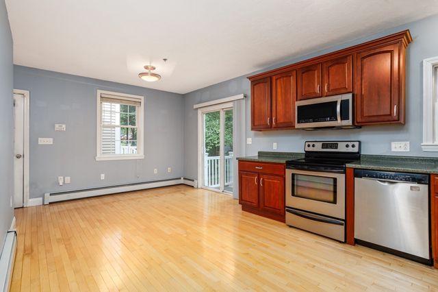 76 Mill Street U: B4, Lancaster, MA 01523