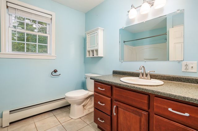76 Mill Street U: B4, Lancaster, MA 01523