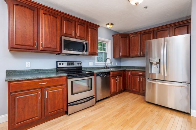 76 Mill Street U: B4, Lancaster, MA 01523