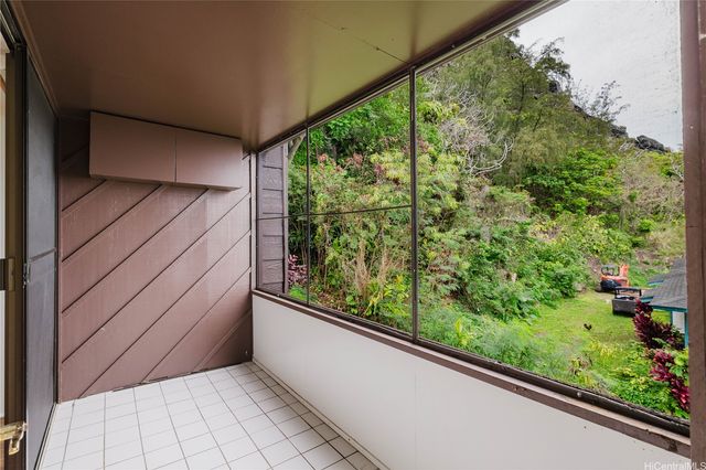 51-636 Kamehameha Highway 4413, Kaaawa, HI 96730