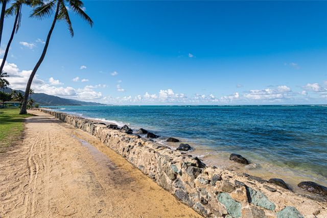 51-636 Kamehameha Highway 4413, Kaaawa, HI 96730