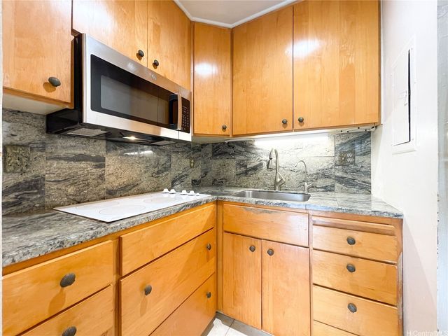 51-636 Kamehameha Highway 4413, Kaaawa, HI 96730