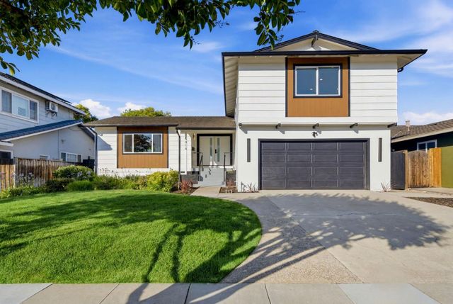 5016 Las Cruces Court, San Jose, CA 95118