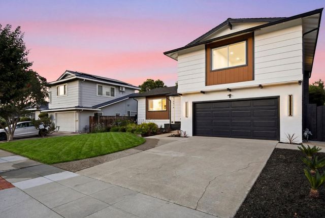 5016 Las Cruces Court, San Jose, CA 95118