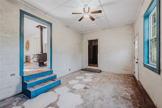 209 Cleveland Pike Road, Westminster, SC 29693