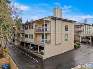 330 Grow Avenue NW #C3, Bainbridge Island, WA 98110