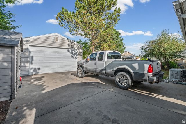 5604 S BRANDY WINE, Taylorsville, UT 84129