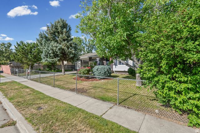 5604 S BRANDY WINE, Taylorsville, UT 84129