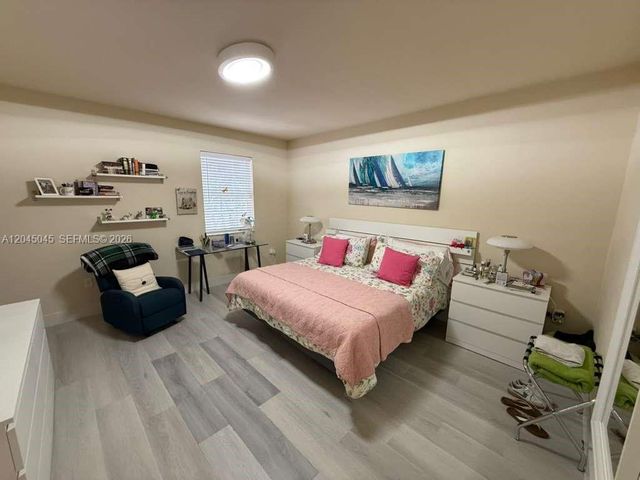 9572 SW 169th Pl Main House, Miami, FL 33196