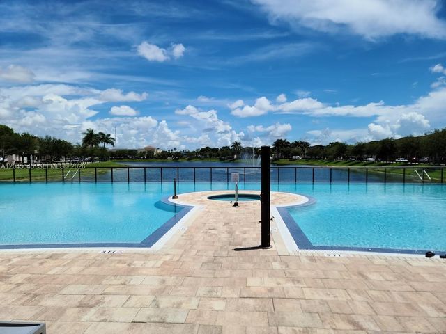 9572 SW 169th Pl Main House, Miami, FL 33196