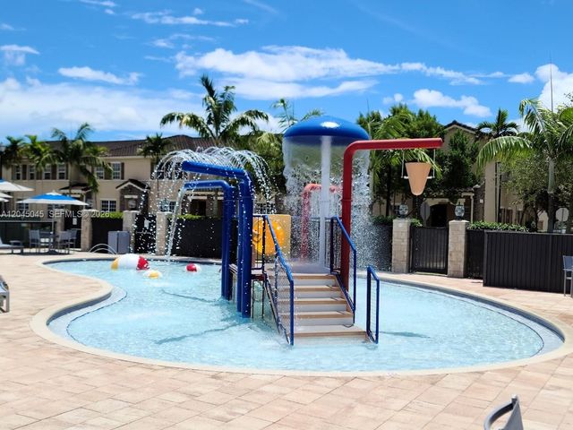9572 SW 169th Pl Main House, Miami, FL 33196
