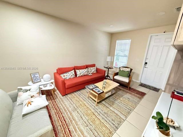 9572 SW 169th Pl Main House, Miami, FL 33196