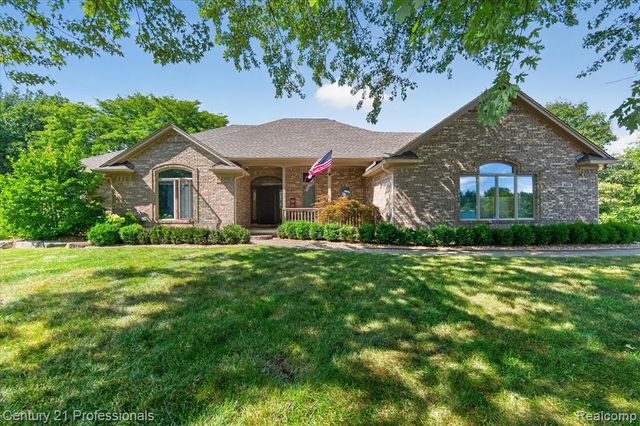 5675 36 Mile Road, Romeo, MI 48065