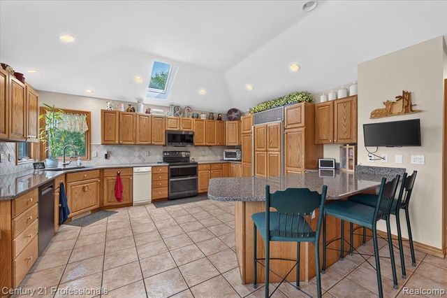 5675 36 Mile Road, Romeo, MI 48065