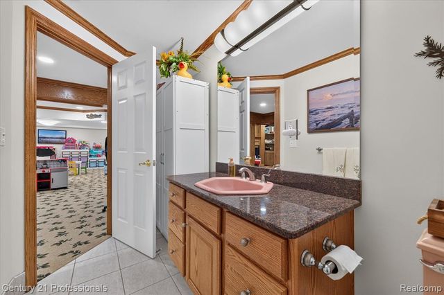 5675 36 Mile Road, Romeo, MI 48065