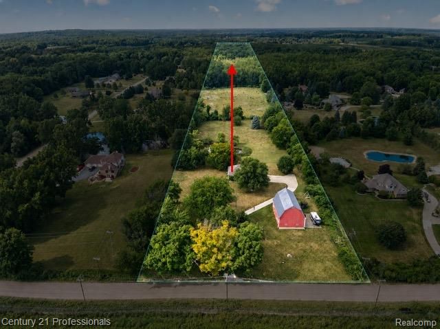 5675 36 Mile Road, Romeo, MI 48065
