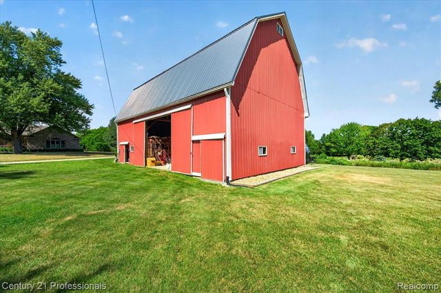 5675 36 Mile Road, Romeo, MI 48065