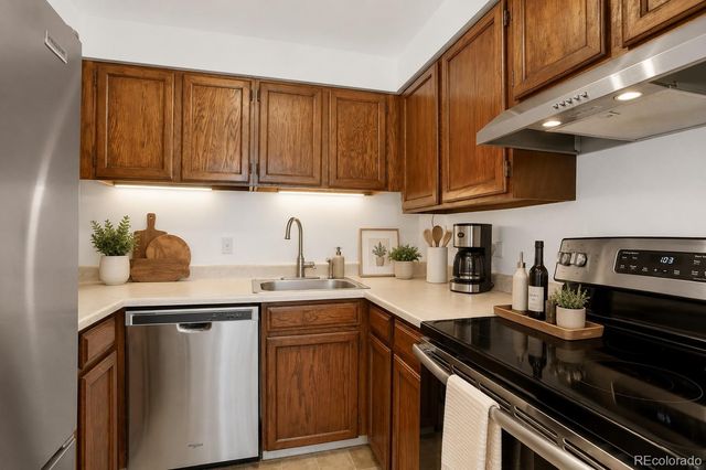 1366 Garfield Street 206, Denver, CO 80206