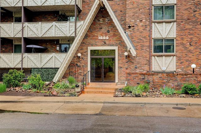 1366 Garfield Street 206, Denver, CO 80206