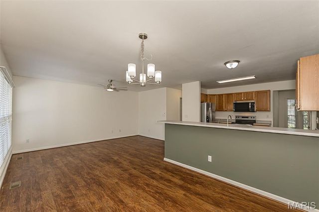 306 Grand Oaks Court, Wentzville, MO 63385