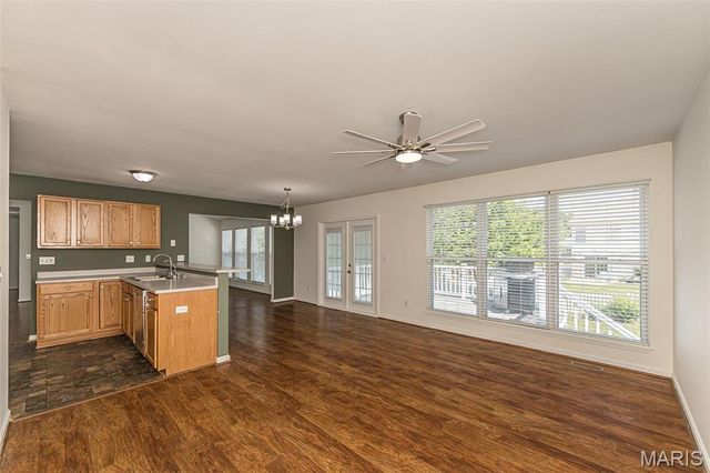 306 Grand Oaks Court, Wentzville, MO 63385