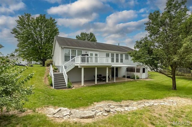 306 Grand Oaks Court, Wentzville, MO 63385