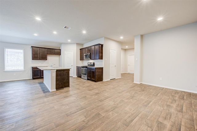 13989 Leigh Lake Lane, Conroe, TX 77384