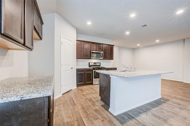 13989 Leigh Lake Lane, Conroe, TX 77384