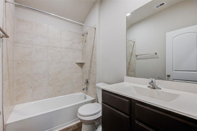 13989 Leigh Lake Lane, Conroe, TX 77384