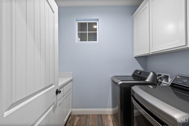 5308 Village Green Lane, Bakersfield, CA 93306