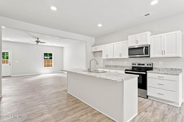 468 Maides Avenue, Wilmington, NC 28405