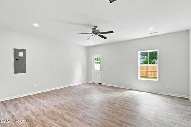 468 Maides Avenue, Wilmington, NC 28405