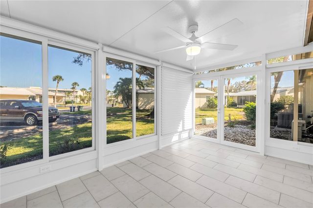 111 WHISPERING SANDS CIRCLE V38, Sarasota, FL 34242