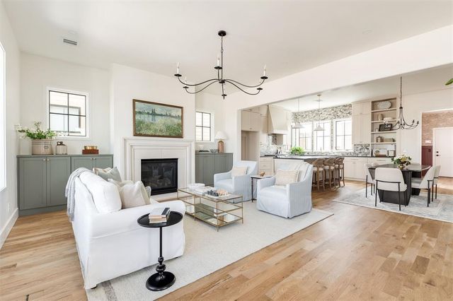 1621 Pioneer Street, Oklahoma City, OK 73108