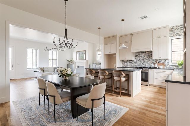 1621 Pioneer Street, Oklahoma City, OK 73108