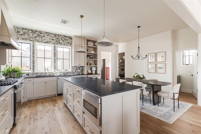 1621 Pioneer Street, Oklahoma City, OK 73108