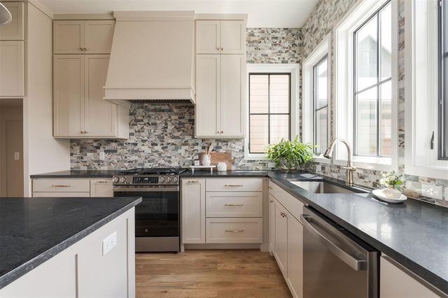 1621 Pioneer Street, Oklahoma City, OK 73108