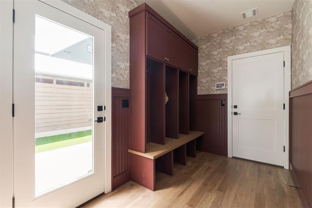 1621 Pioneer Street, Oklahoma City, OK 73108