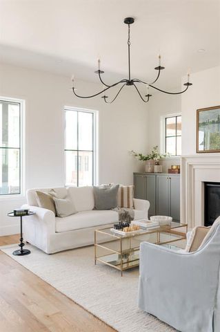 1621 Pioneer Street, Oklahoma City, OK 73108