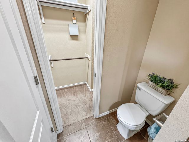 7115 Summer Way, San Antonio, TX 78240