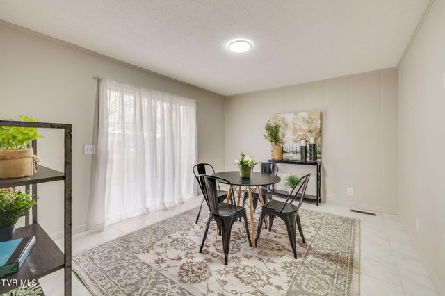 126 Skyview Drive, Greeneville, TN 37745