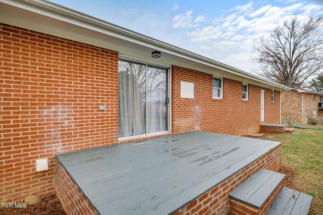 126 Skyview Drive, Greeneville, TN 37745