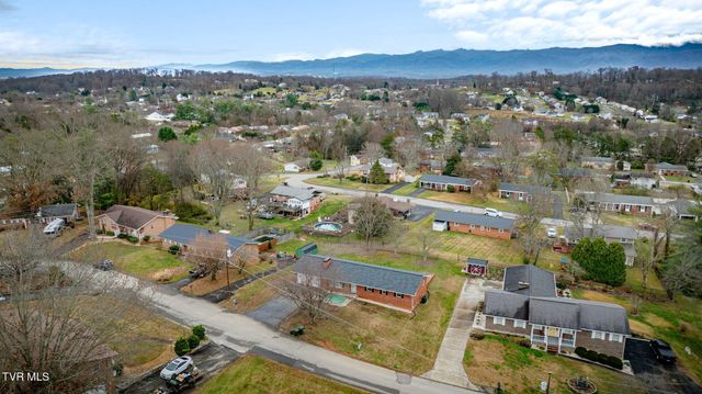 126 Skyview Drive, Greeneville, TN 37745