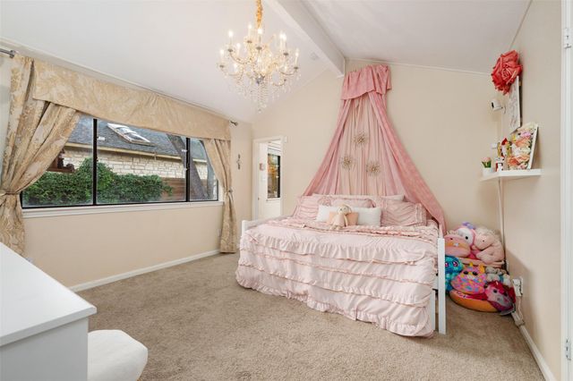 106 Sailmaster ST, Lakeway, TX 78734