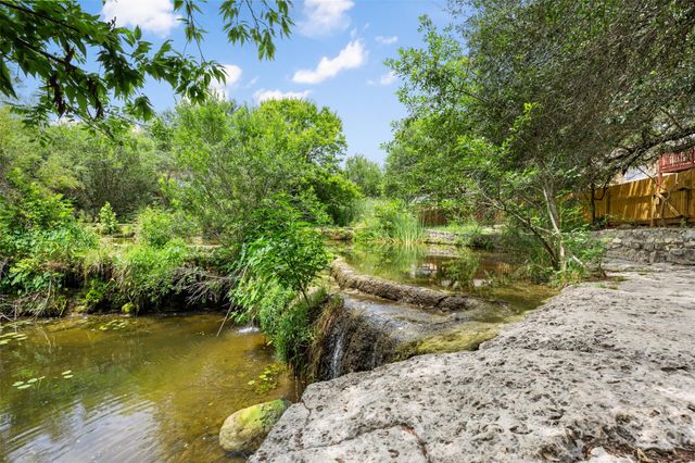 106 Sailmaster ST, Lakeway, TX 78734