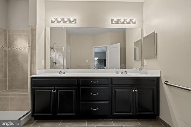 162 FIELD LOOP, Glassboro, NJ 08028