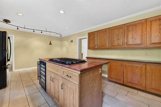 6336 Ensley Lane, Mission Hills, KS 66208