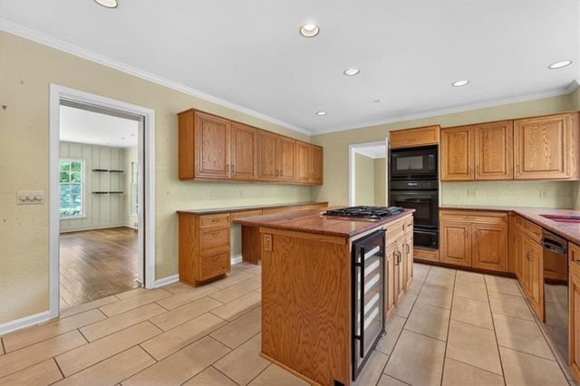 6336 Ensley Lane, Mission Hills, KS 66208