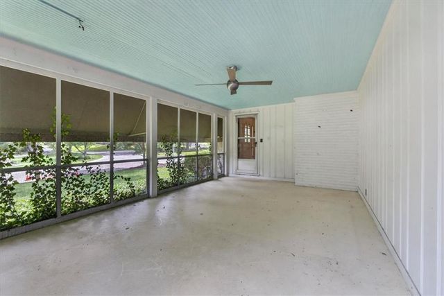 6336 Ensley Lane, Mission Hills, KS 66208